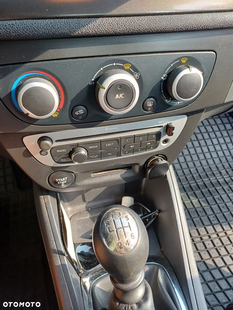 Renault Megane - 7