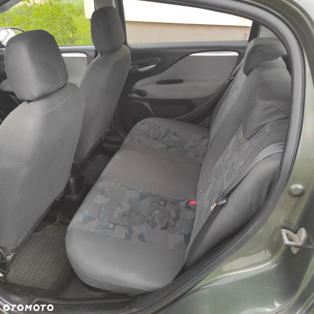 Fiat Punto Evo 1.4 8V Estiva Blue&Me - 7