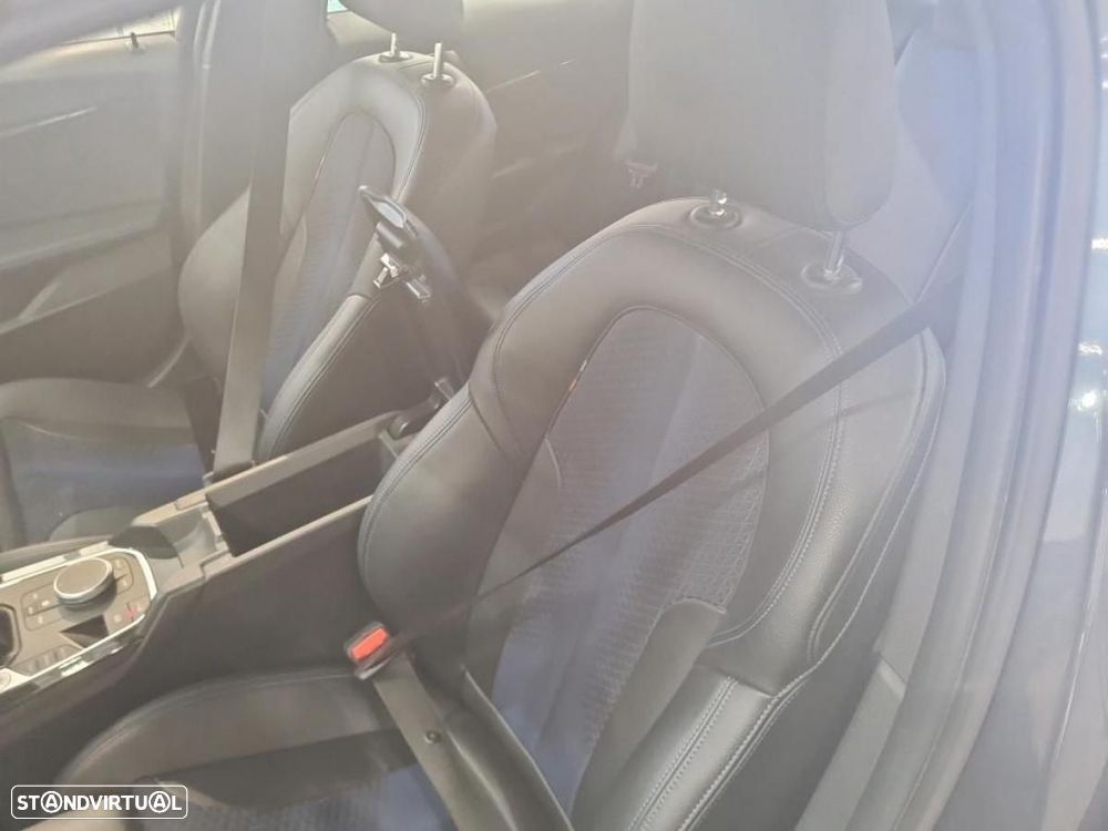 BMW 116 d Corporate Edition - 3