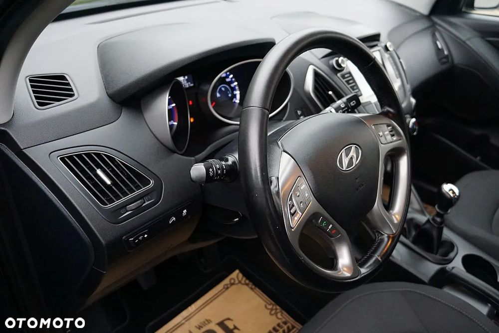 Hyundai ix35 - 9