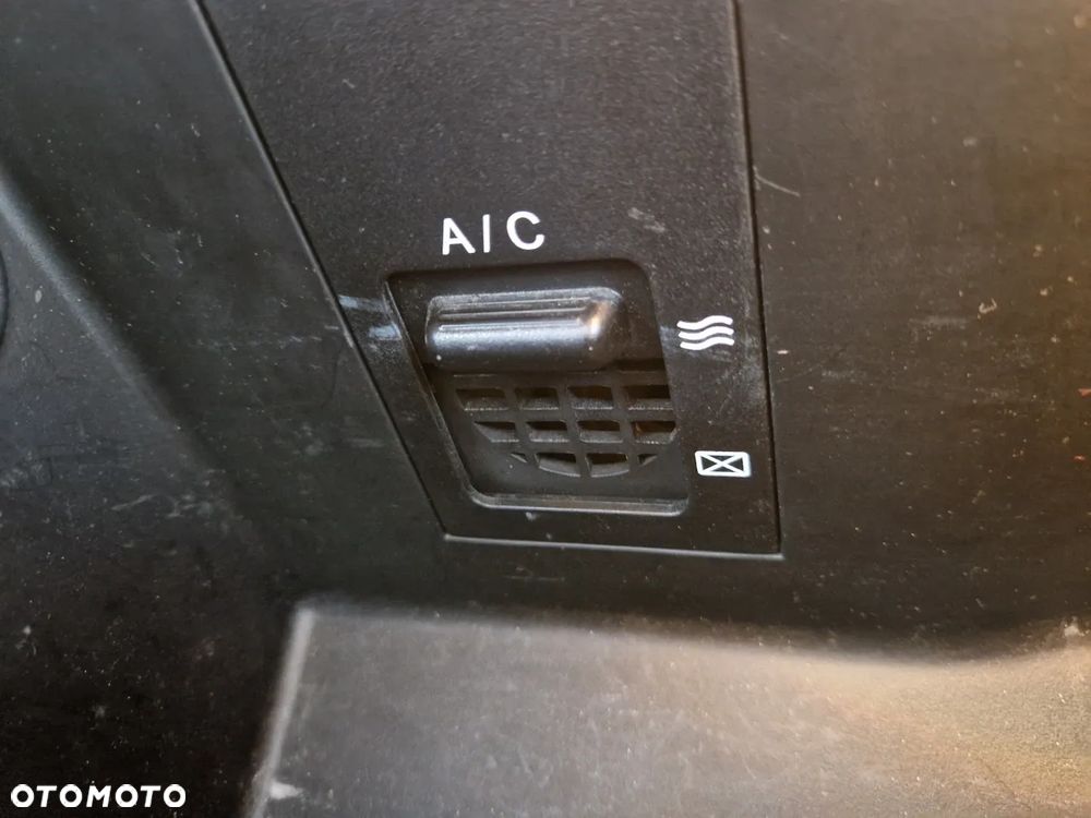 Kia Ceed 1.6 Comfort - 32