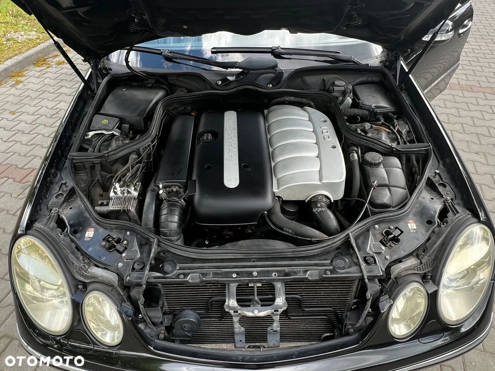 Mercedes-Benz Klasa E - 20