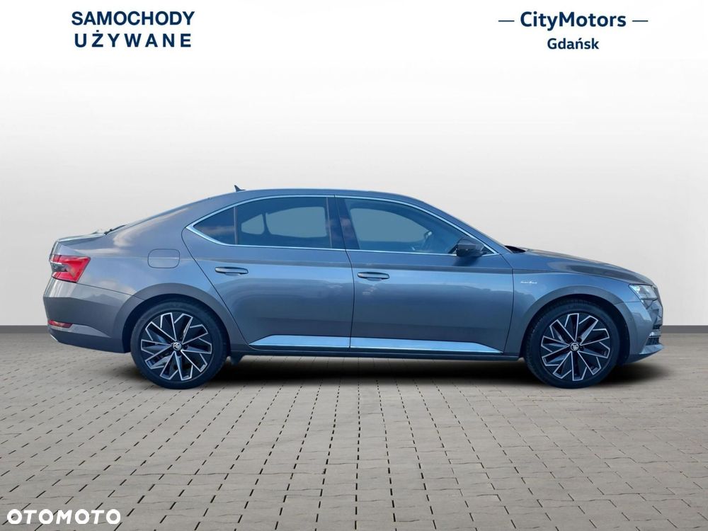 Skoda Superb 2.0 TDI SCR L&K DSG - 6
