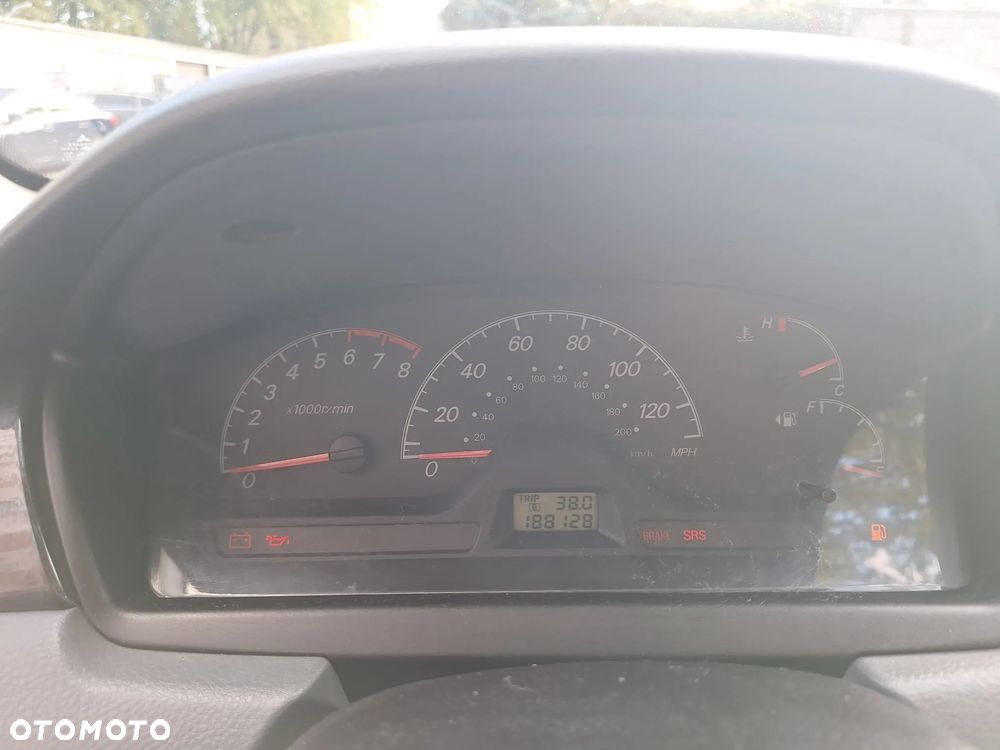 Mitsubishi Lancer - 12