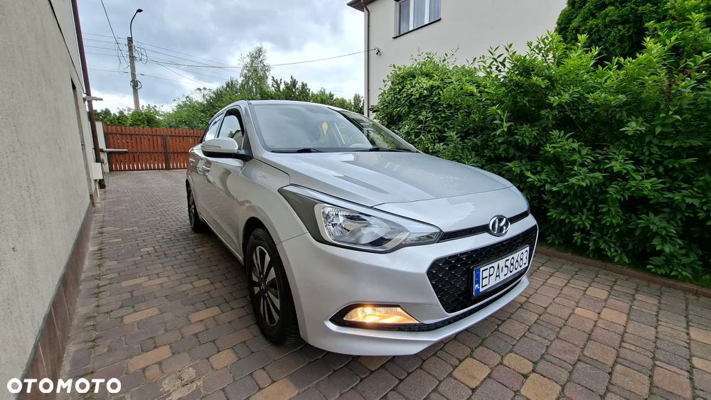 Hyundai i20 blue 1.2 - 1