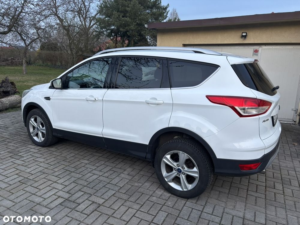 Ford Kuga 2.0 TDCi 4x4 Trend - 3