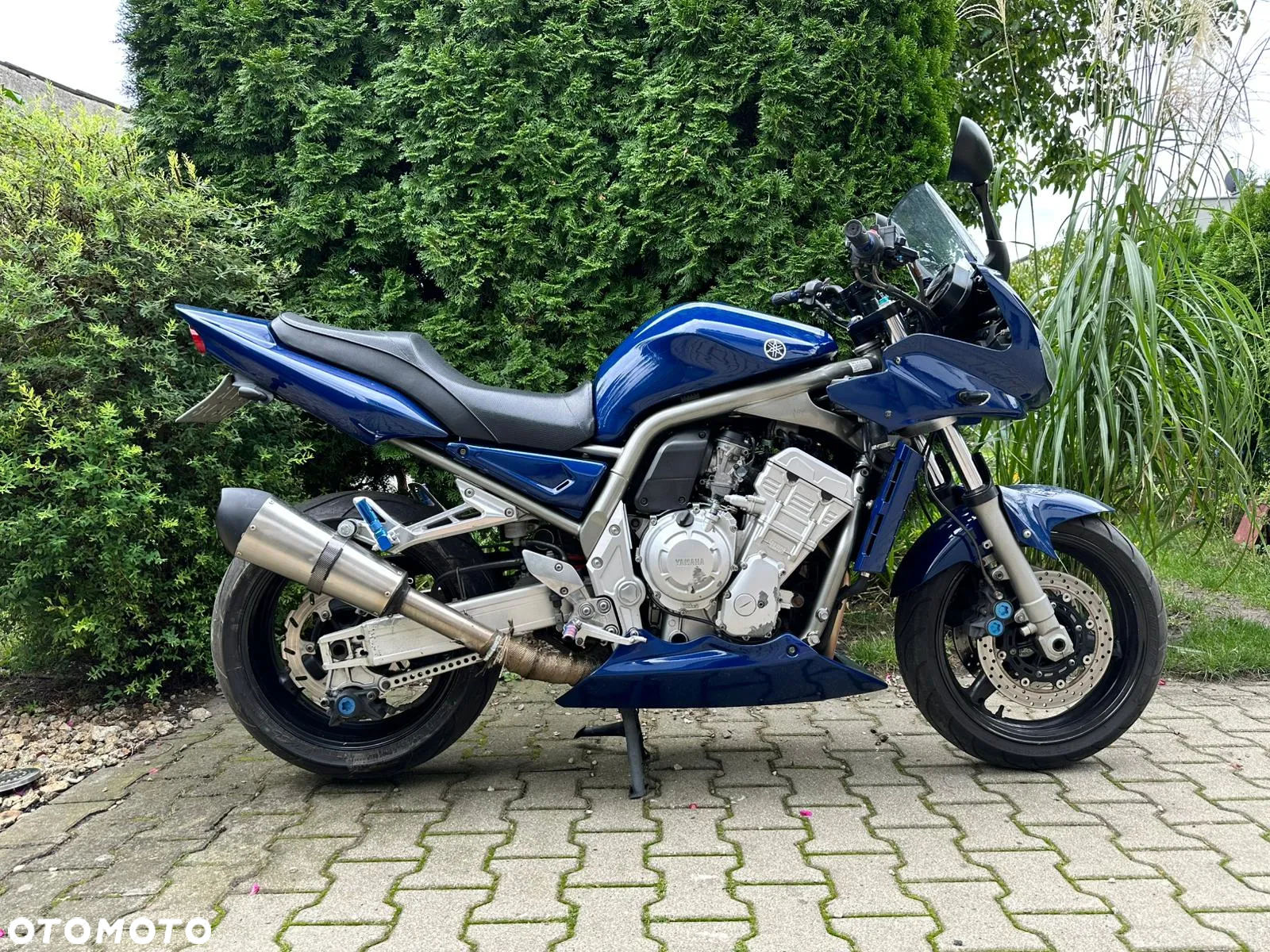Yamaha FZS - 4