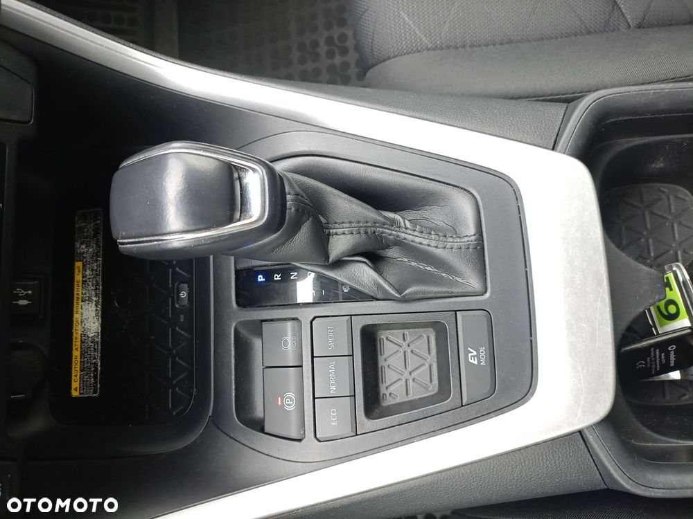 Toyota RAV4 2.5 Hybrid Comfort 4x2 - 17