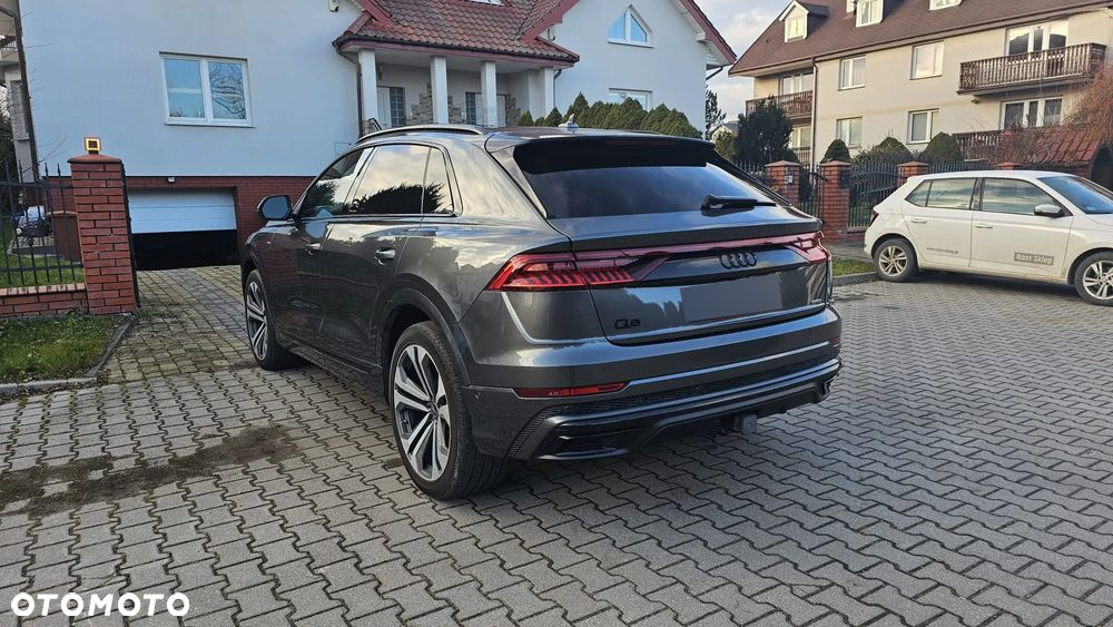 Audi Q8 - 22