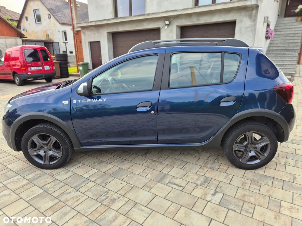 Dacia Sandero TCe 90 Celebration - 8