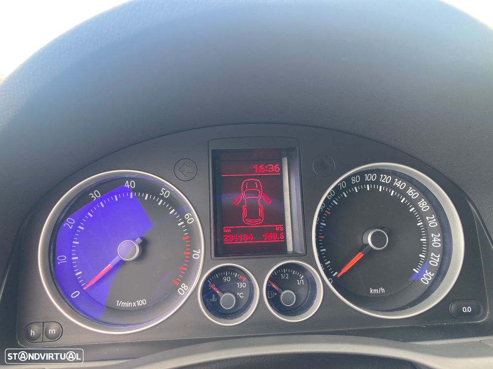 VW Golf 2.0 GTi DSG - 11