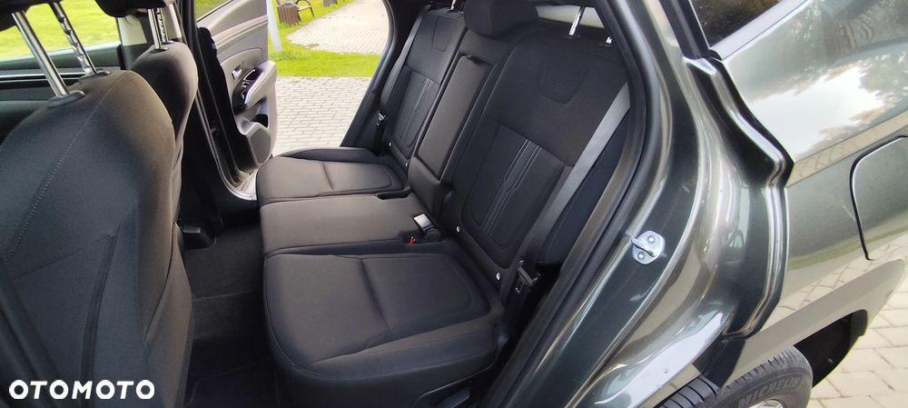 Hyundai Tucson 1.6 T-GDi HEV Executive 2WD - 23