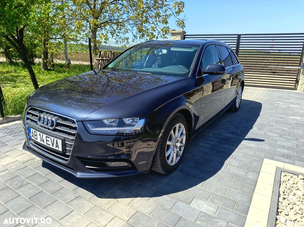 Audi A4 2.0 TDI DPF clean multitronic Ambiente - 8