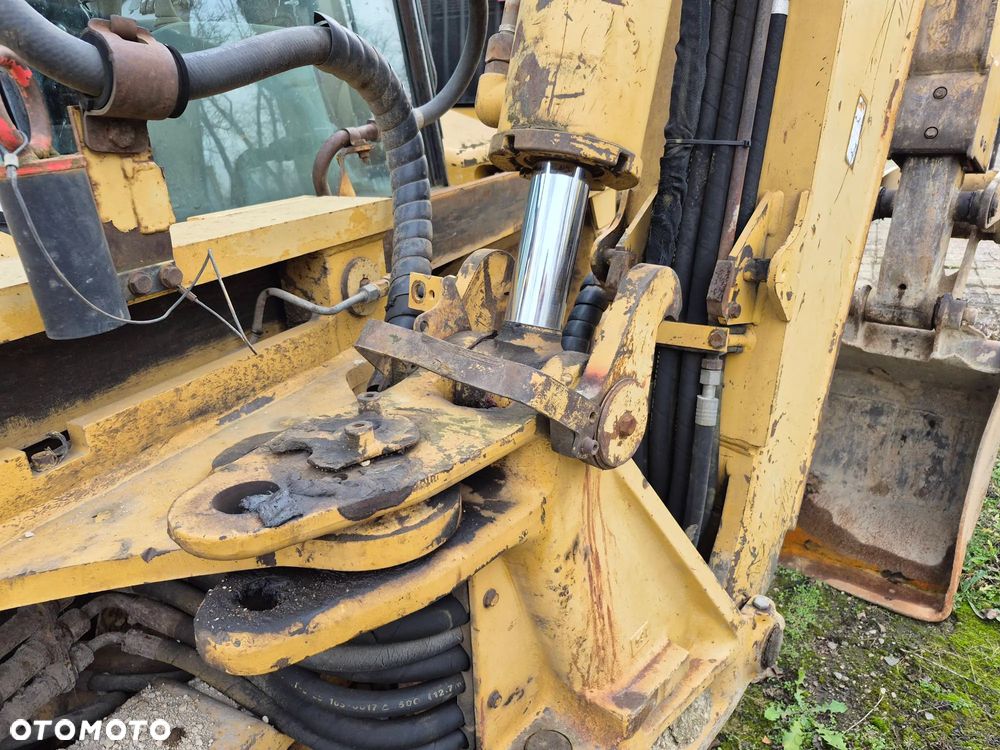 Caterpillar 428 D - 6