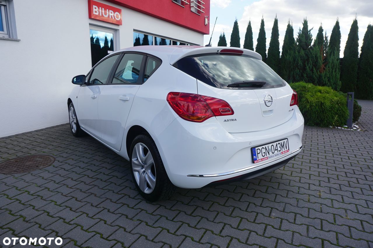 Opel Astra - 3