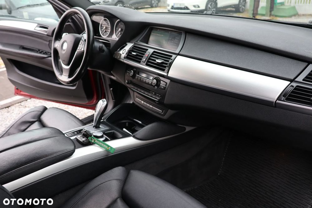 BMW X6 - 12