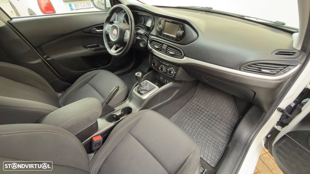 Fiat Tipo Station Wagon 1.3 M-Jet Easy J17 - 7