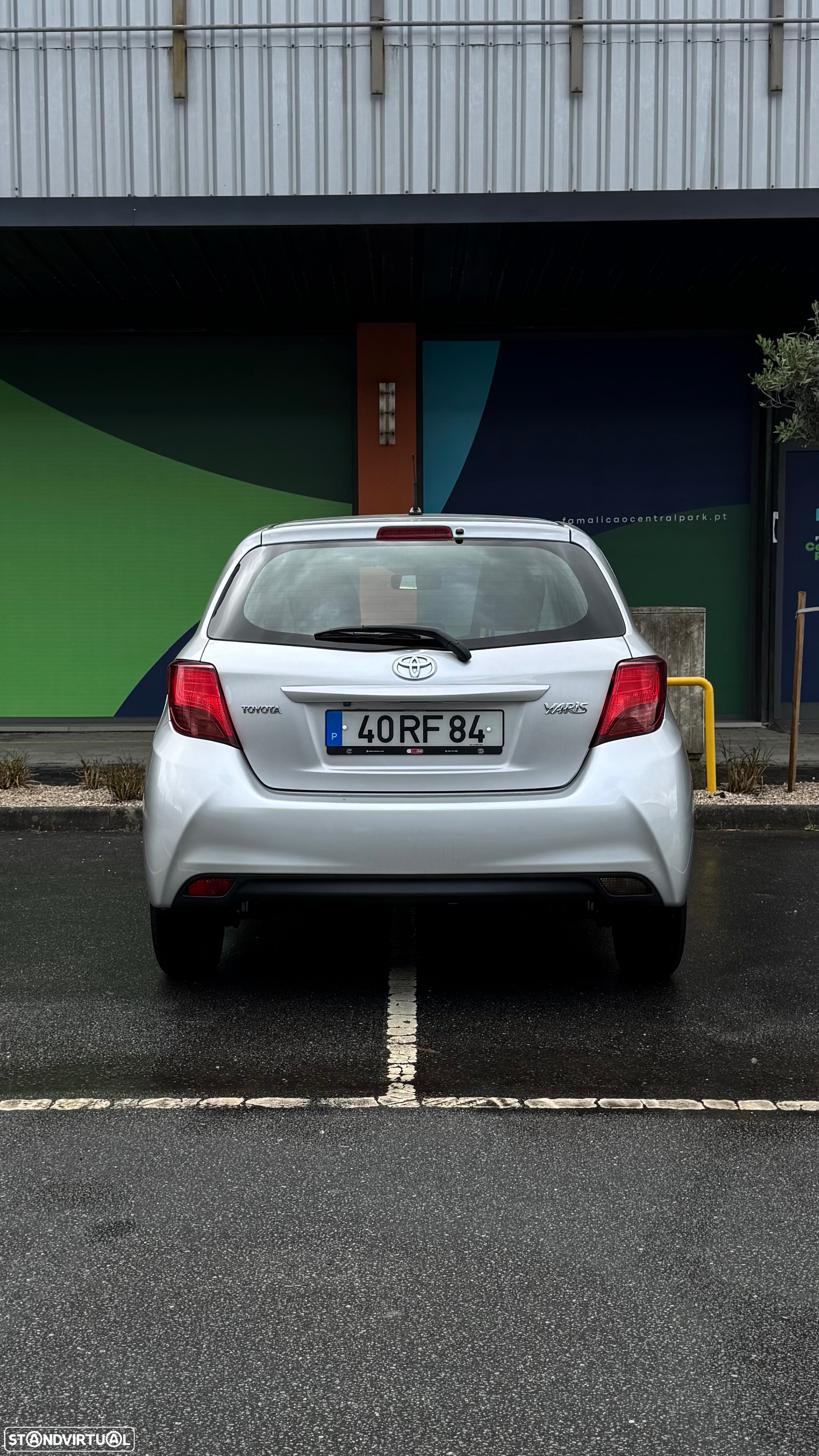 Toyota Yaris 1.4 D-4D Comfort+P.Style - 5