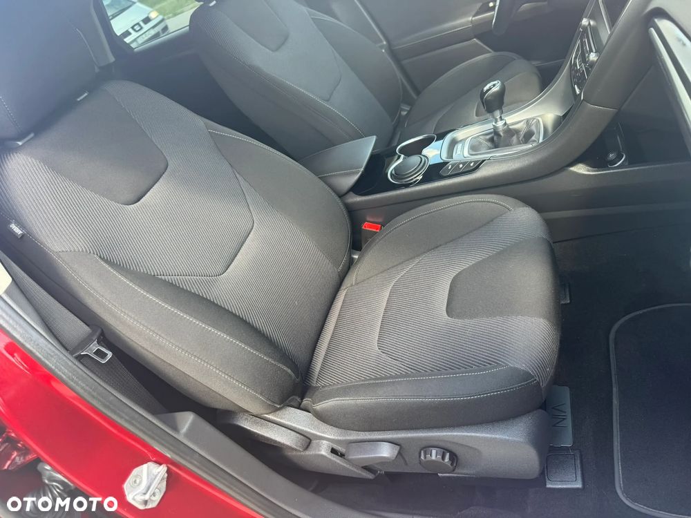 Ford Mondeo 2.0 TDCi STart-Stopp Titanium - 33