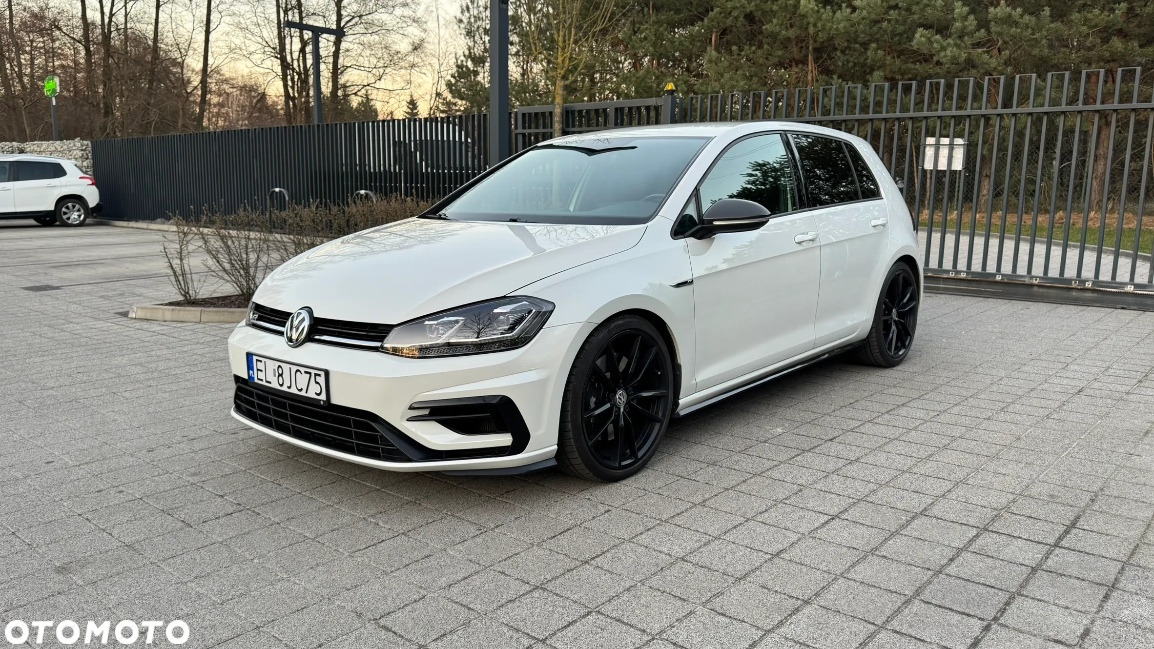 Volkswagen Golf VII 2.0 TSI 4Mot R DSG - 3