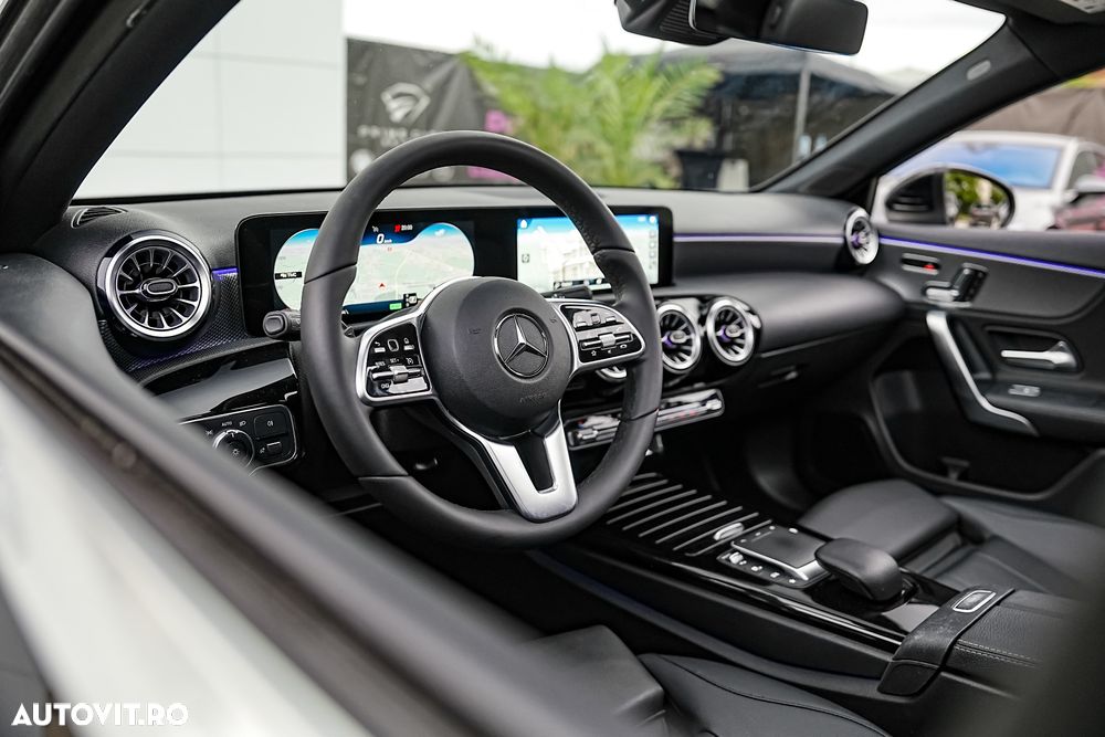 Mercedes-Benz A 250 e Sedan 8G-DCT Lim. Special Edition - 18