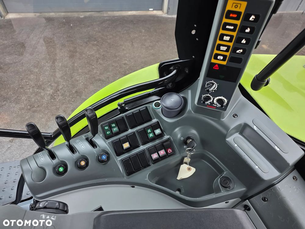 Claas Arion 640 Cis - 10