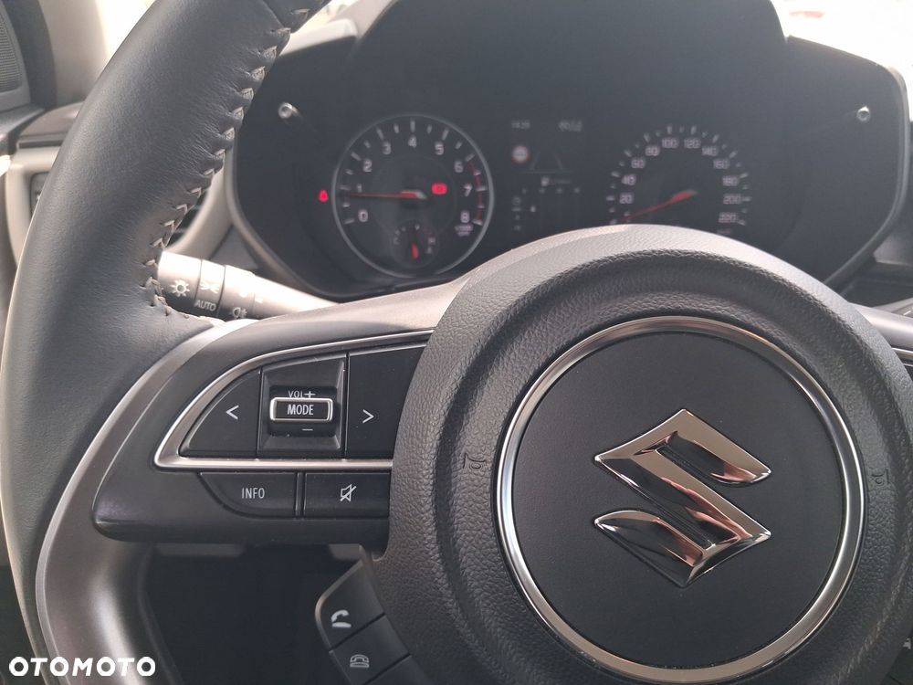 Suzuki Swift 1.2 Dualjet SHVS Premium Plus - 34