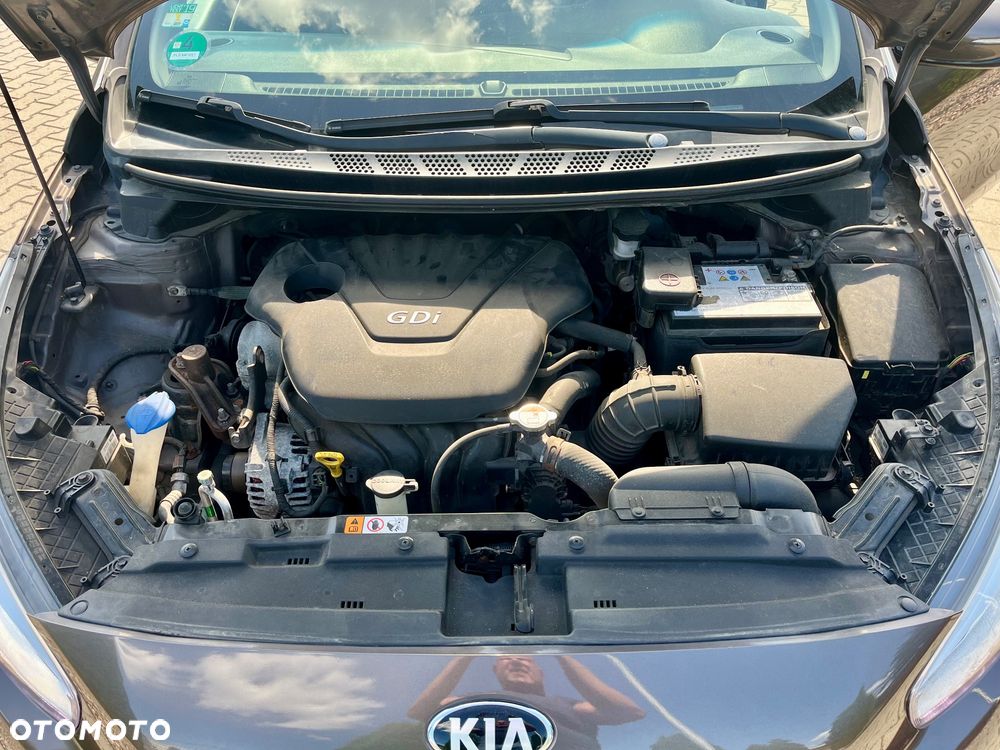 Kia Ceed 1.6 GDI ISG Platinum Edition - 21