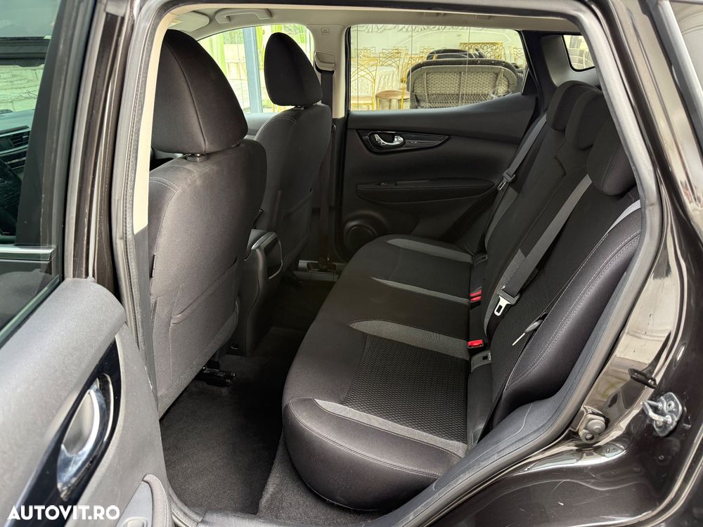 Nissan Qashqai - 11