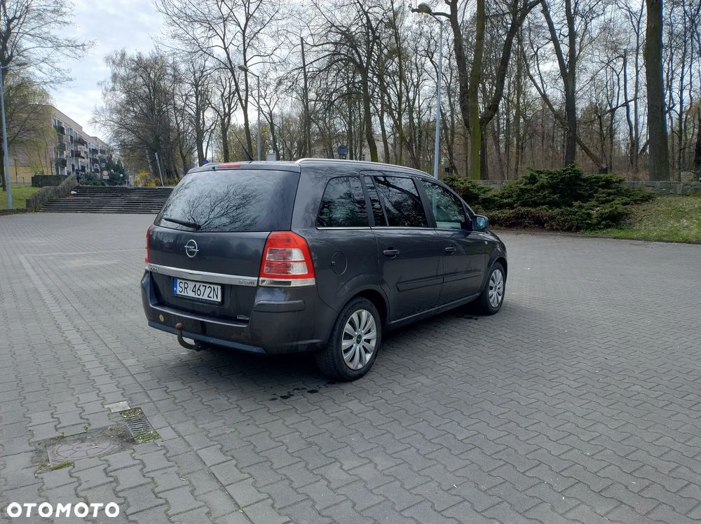 Opel Zafira 1.9 CDTI Enjoy - 4