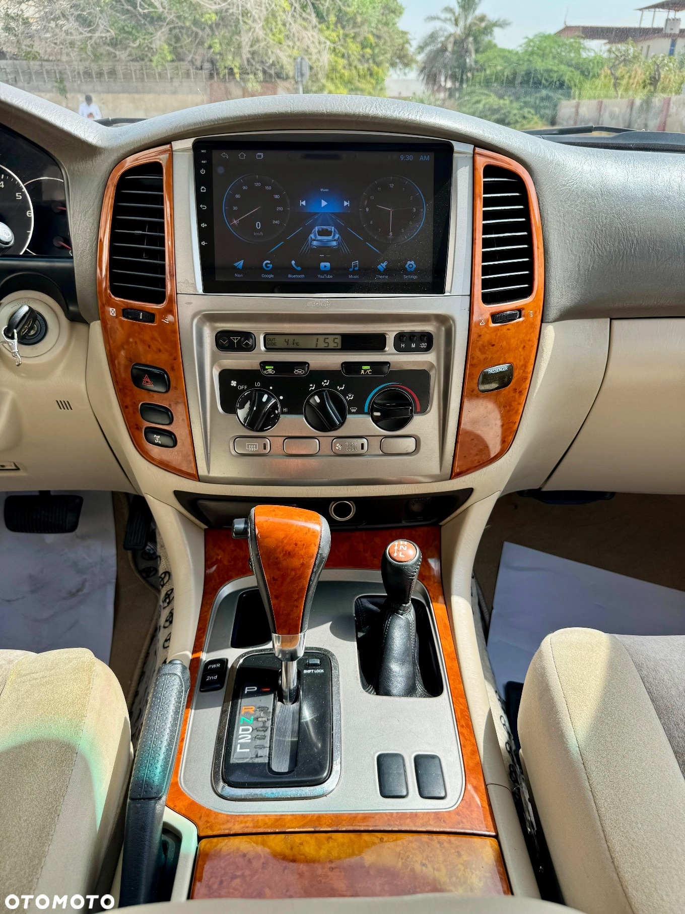 Toyota Land Cruiser - 34