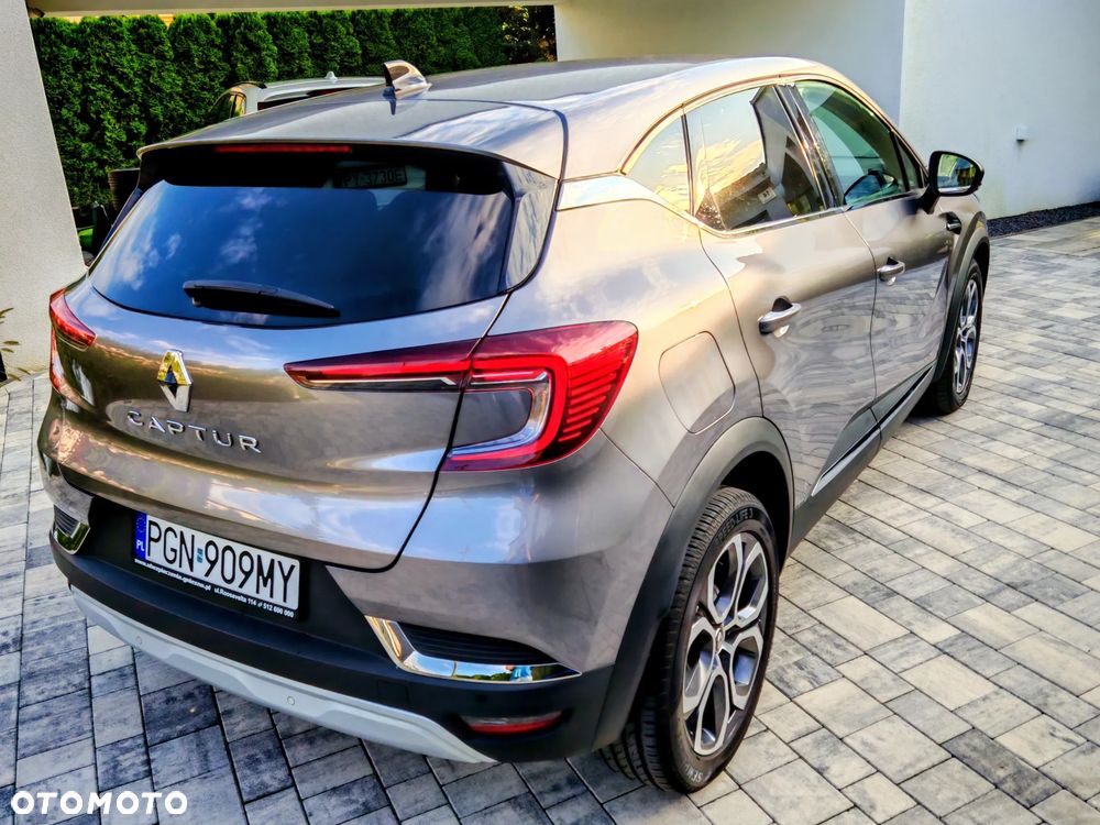 Renault Captur 1.3 TCe mHEV Techno EDC - 3