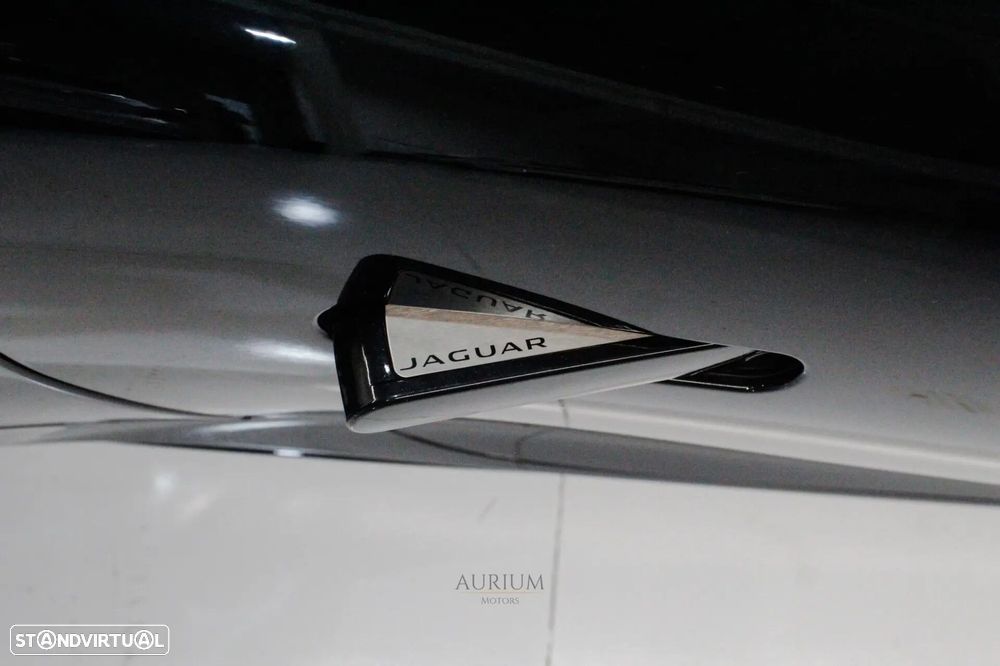 Jaguar F-Type 2.0 i4 R-Dynamic - 21