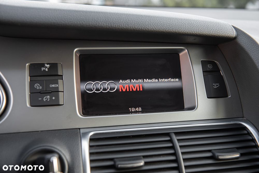Audi Q7 - 30