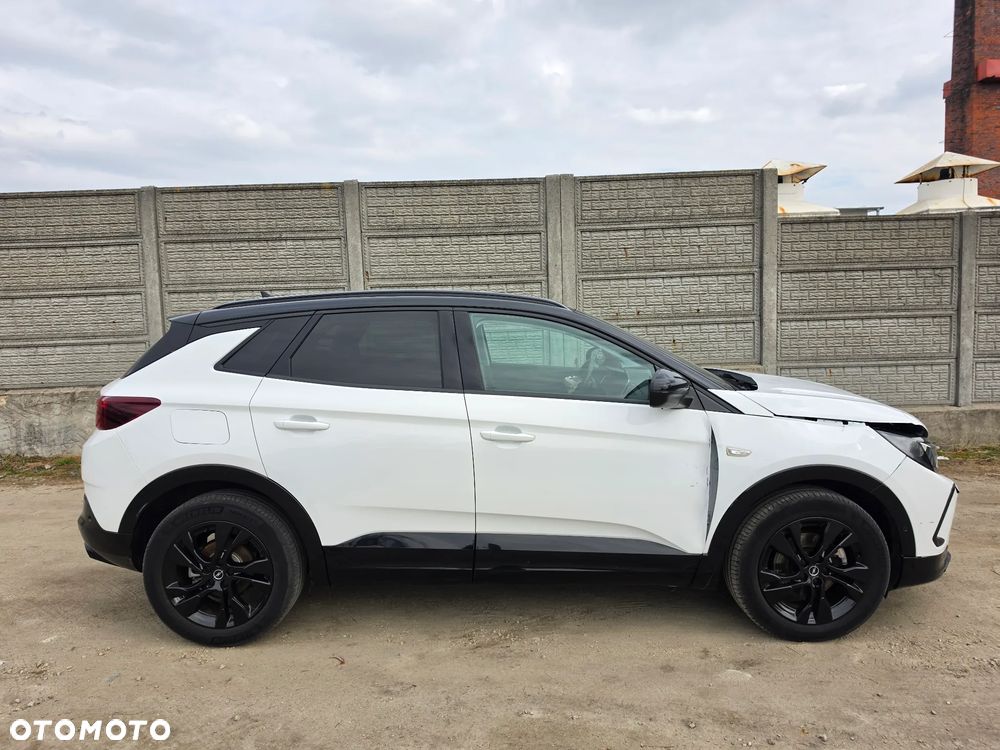Opel Grandland 1.2 DI Automatik Elegance - 32