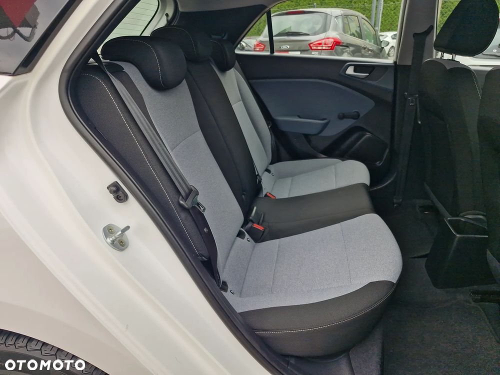 Hyundai i20 1.25 Classic + - 19