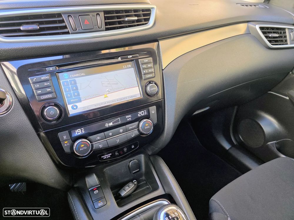 Nissan Qashqai 1.5 dCi N-Connecta Led - 38