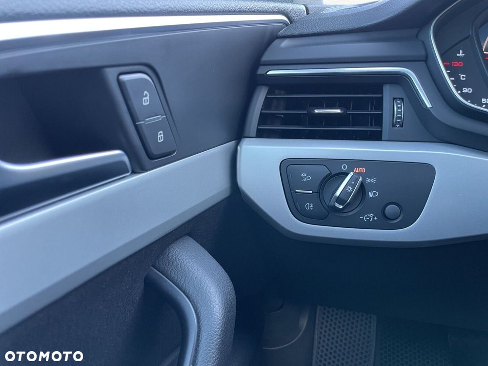 Audi A4 Limousine - 25
