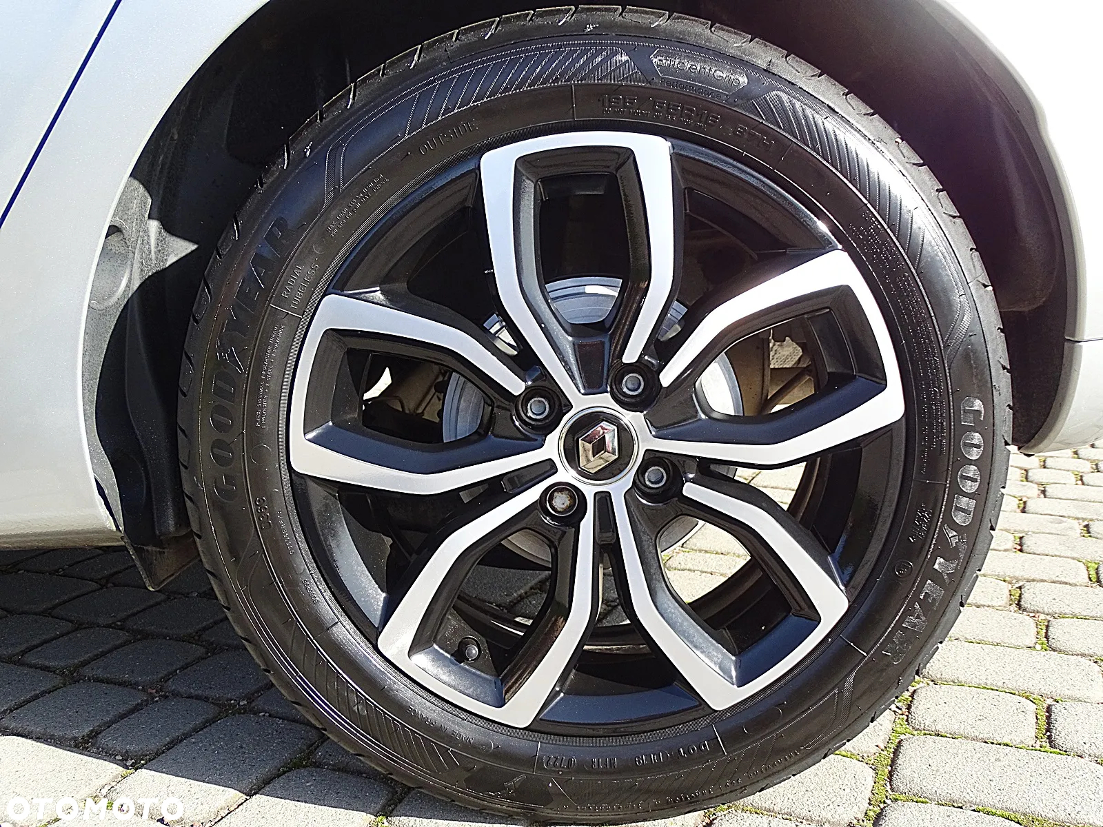Renault Clio 1.5 dCi Energy Alize - 26