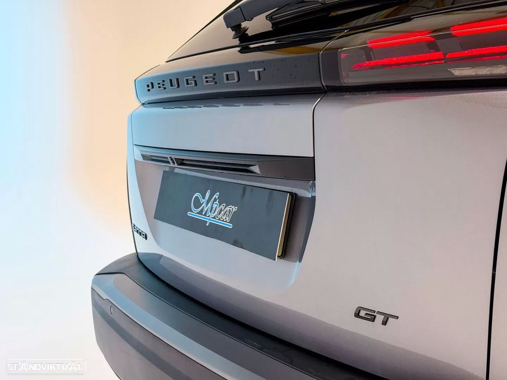 Peugeot e-2008 50 kWh GT - 34
