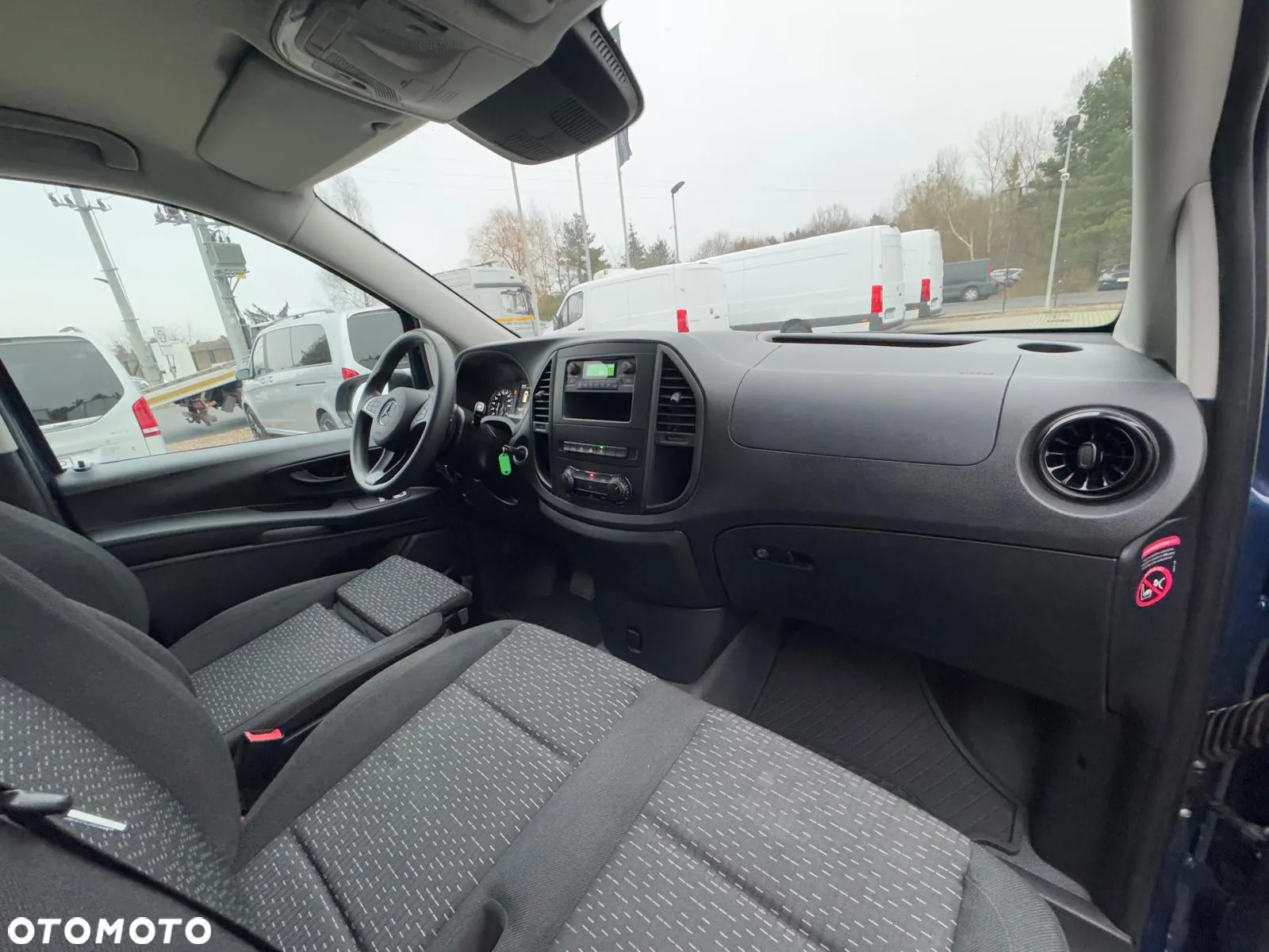 Mercedes-Benz VITO - 15