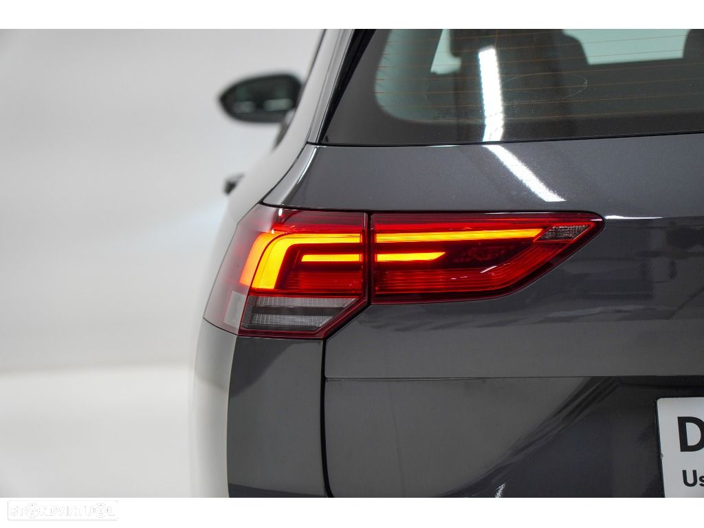 VW Golf Variant 2.0 TDi Life - 8