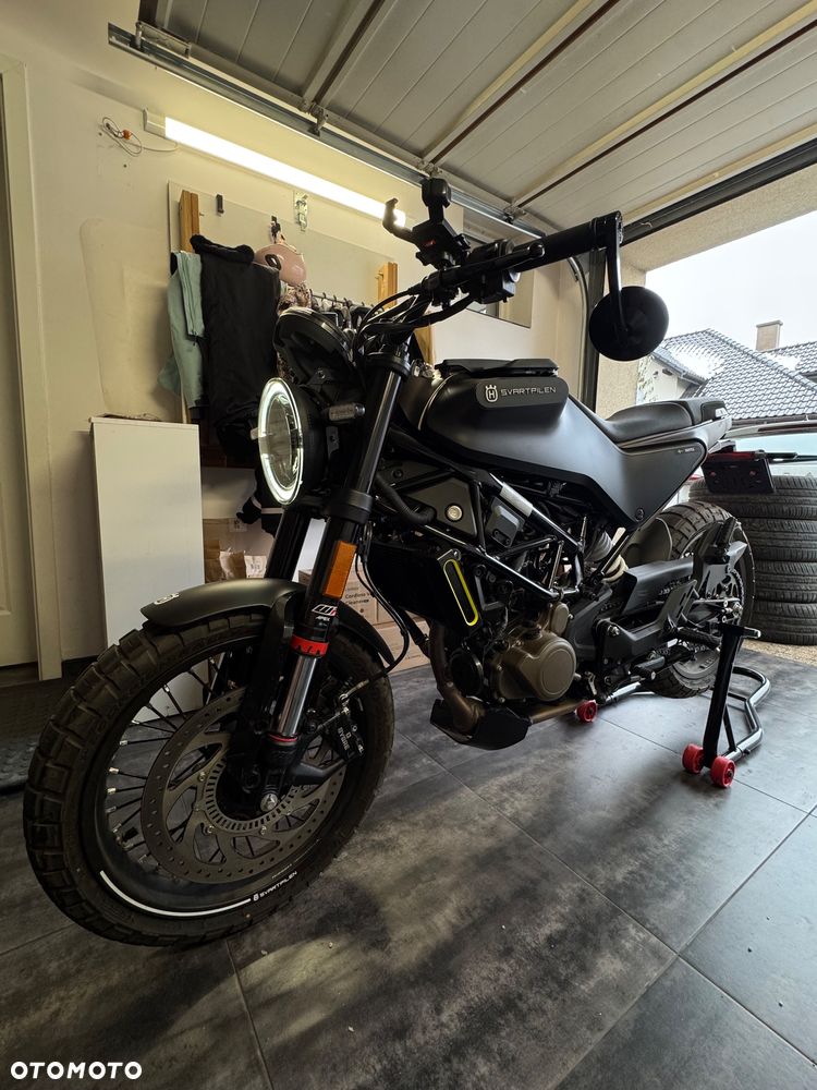 Husqvarna Svartpilen - 1