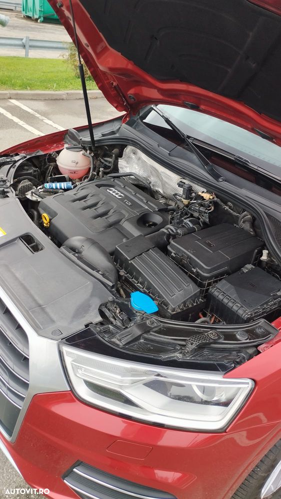 Audi Q3 2.0 TDI sport - 6