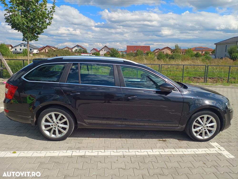 Skoda Octavia 2.0 TDI DSG Ambition - 5