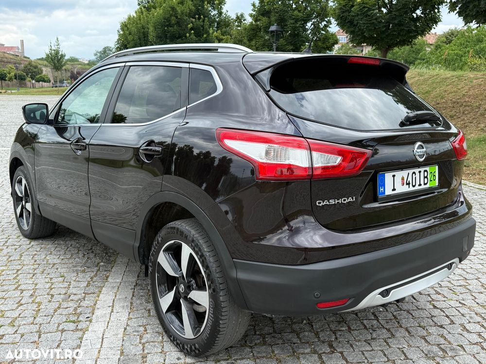 Nissan Qashqai 1.6 DCI ALL-MODE 4x4i TEKNA+ - 9