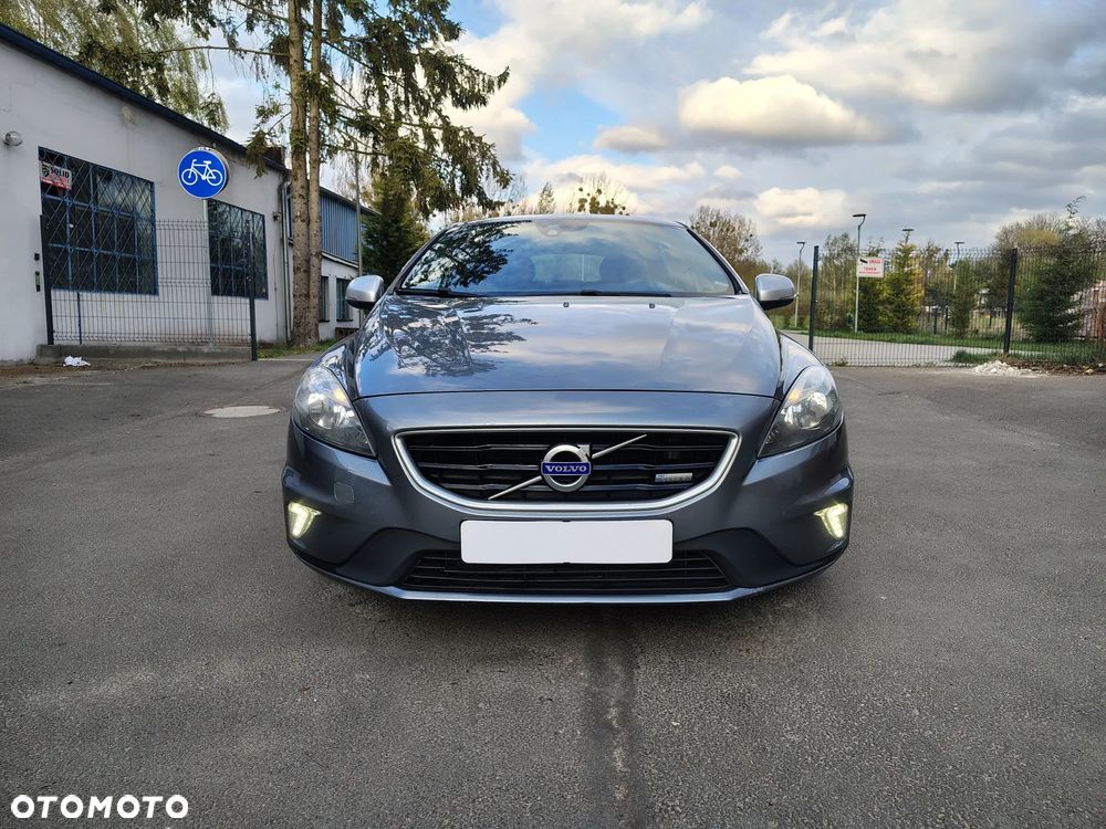 Volvo V40 D4 RDesign - 2