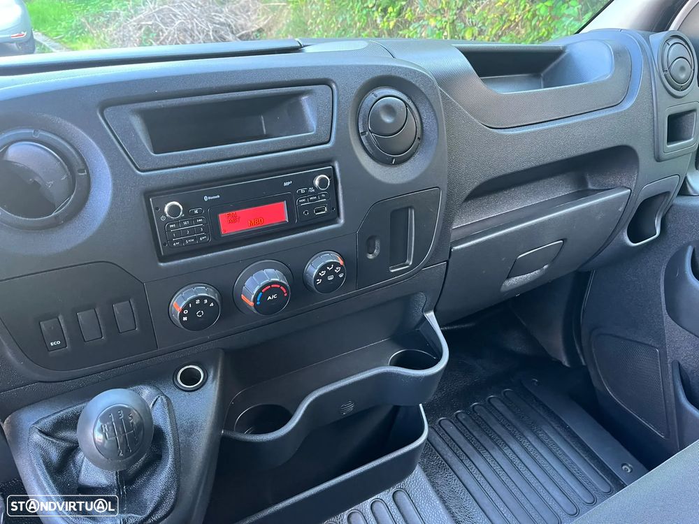 Renault Master | 2.3 DCI | 130 CV | 3 Lug. - 21