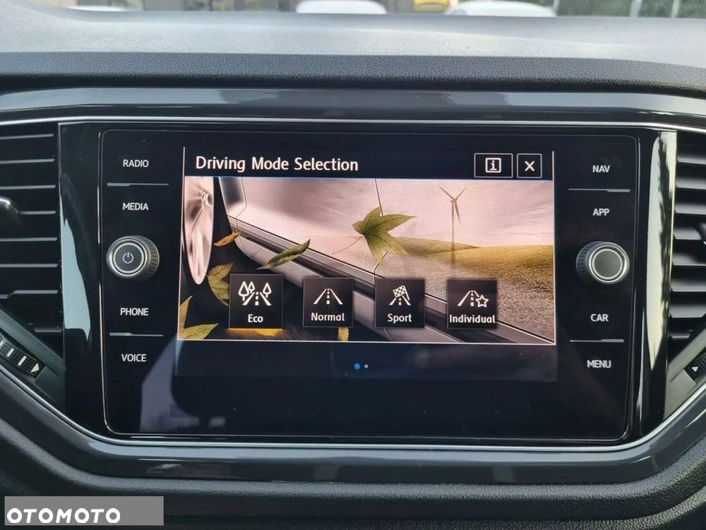 Volkswagen T-Roc 2.0 TDI SCR DPF Premium DSG - 25