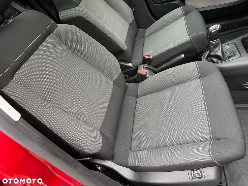 Citroën C3 Pure Tech 110 Stop&Start RED BLOCK - 31